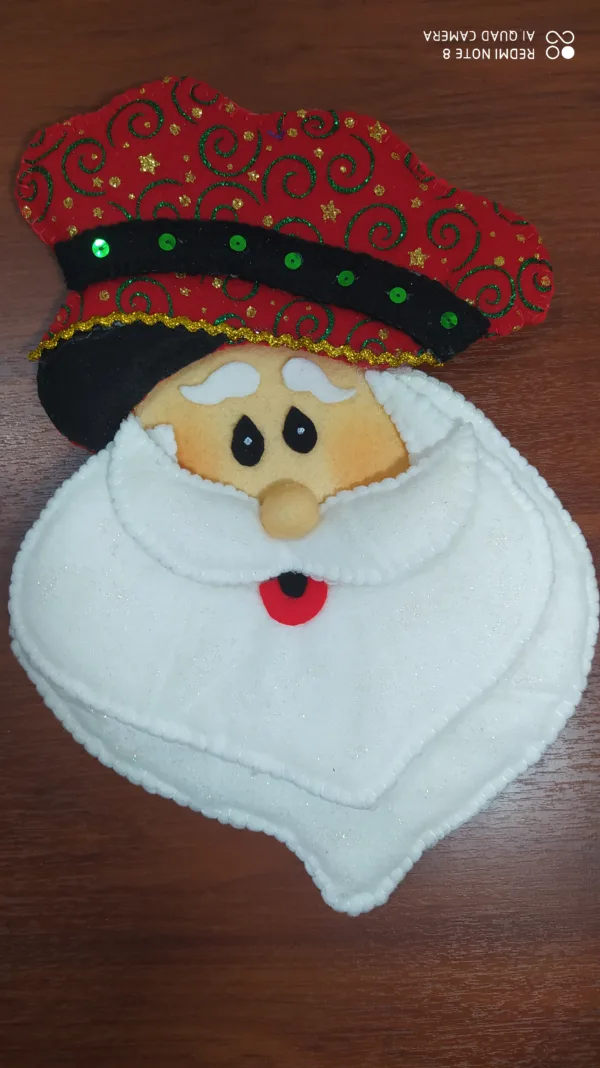 Cuelga puertas caritas Noe